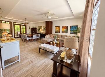 Casa de 8 habitaciones, Panamá · Glr72334 Venta de Casa en Diablo