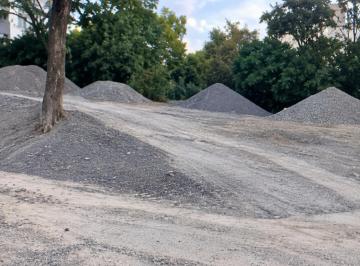Finca · 100000m² · 1 Recámara · 1 Estacionamientos · Cantera