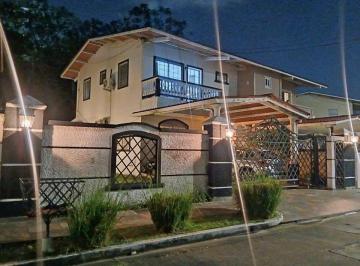 Casa · 237m² · 3 Recámaras · 3 Estacionamientos · Hermosa Casa en Alquiler en Villa Lucre – Amplitud, Privacidad y Comod