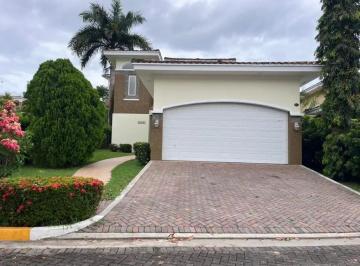 Casa de 3 habitaciones, Panamá · Casa en Venta Tucan Country Club