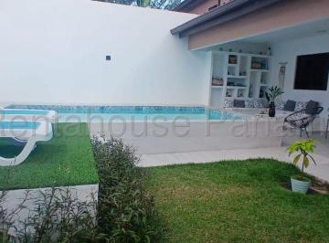 Casa de 3 habitaciones, Panamá · Casa en Venta en Versalles. PH Versalles 1. Ldc26 - 7575