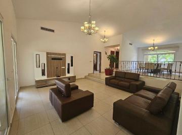 Casa de 3 habitaciones, Panamá · Venta de Casa en Tucan Country Club