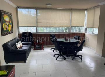 Apartamento de 2 habitaciones, Panamá · Vendo Apartamento de 218 m² en Bella Vista Parque Urraca 27 - 3088srz
