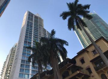 Apartamento de 3 habitaciones, Panamá · Venta de Apartamento de 203 m² en PH Marina Park, Bellavista 27 - 2674gg