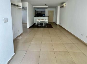 Apartamento · 110m² · 2 Recámaras · 2 Estacionamientos · Alquiler de Apartamento en PH Metric, Obarrio