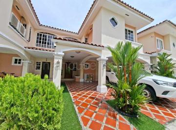 Casa de 3 habitaciones, Panamá · Casa en Venta en Costa Sur – 3 Rec, 2 Baños, 276 m²
