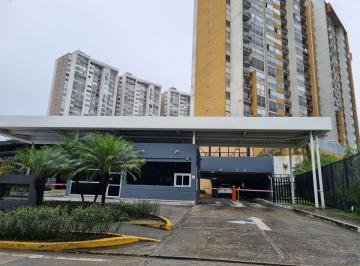 Apartamento de 2 habitaciones, Panamá · Se Vende Apto en PH Altavista Tower de 2 Hab Amoblado
