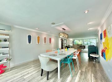 Casa · 426m² · Venta Casa en La Alameda, Bethania