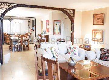 Apartamento de 3 habitaciones, Panamá · Venta PH Mirador del Cangrejo en El Cangrejo Apartamento