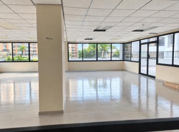 Apartamento de 3 habitaciones, Panamá · Alquiler de Apartamento en El Cangrejo