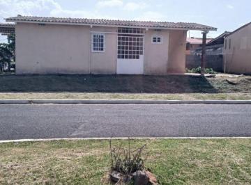 Casa de 2 habitaciones, Arraiján · Se Alquila Casa, 2 Hab, Buena Ubicación Cerca del Super 99 de El Tecal