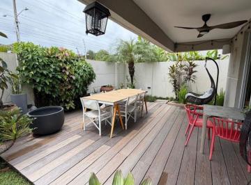 Casa de 4 habitaciones, Panamá · Exclusiva Casa de 3 Niveles en Alquiler | a Pasos de Costa del Este