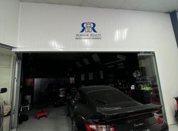 Apartamento · 2 Recámaras · 4 Estacionamientos · Alquilo Bodega Costa del Este