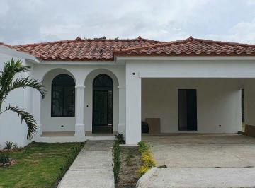 Casa · 189m² · 3 Recámaras · 2 Estacionamientos · Venta de Casa en San Carlos | Hacienda Pacífica