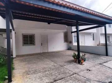 Casa · 120m² · 3 Recámaras · 2 Estacionamientos · Alquilo Casa en Arraijan Recidencial Quintas por Burunga