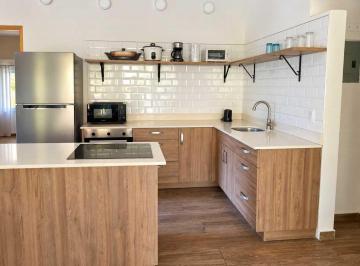 Casa · 120m² · 3 Recámaras · 2 Estacionamientos · Casa Amueblada en Coronado