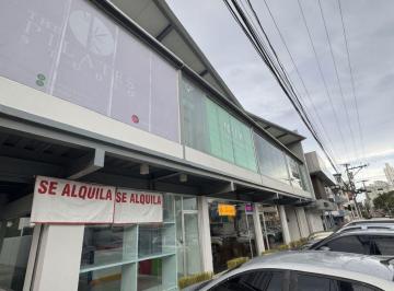 Local comercial , Panamá · En Alquiler Local Comercial en Planta Baja | Level Plaza, Calle 70, San Francisco - Af