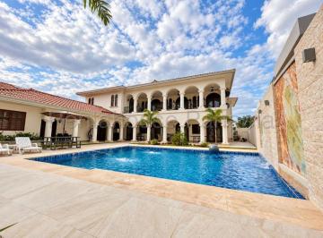 Casa de 8 habitaciones, Panamá · Residencia de Lujo en Alquiler | 8 Recámaras + Piscina | Costa del Este Mr 27 - 3240