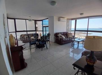 Apartamento de 1 habitación, Panamá · Alquiler PH Coral Reef en Av Balboa Apartamento