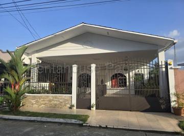 Casa de 3 habitaciones, Panamá · Vendo Casa San Antonio Jfl