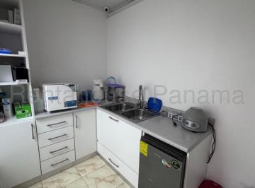 Local comercial , Panamá · Alquilo Local de 182 m² en Parque Lefevre Plaza Santa Fe 27 - 3302srz