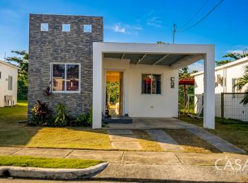 Casa de 3 habitaciones, San Carlos · ¡Oportunidad de Venta! Casa de 3 Hab en San Carlos, a 5 Minutos de Coronado