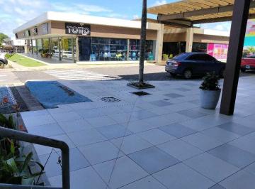 Casa · 55m² · 10 Estacionamientos · Alquilo Local en La Chorrera Plaza Las Palmas 55 m