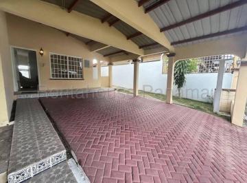 Casa de 4 habitaciones, San Miguelito · Venta de Casa en Brisas del Golf