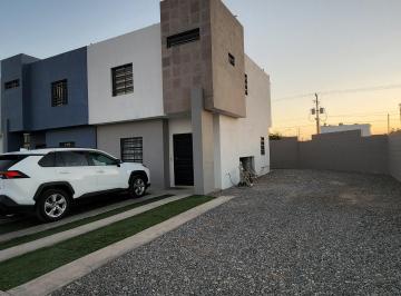 Casa de 3 habitaciones, Mexicali · Casa Totalmente Amueblada
