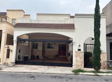 Casa de 3 habitaciones, Monterrey · Casa en Venta Cumbres Santa Clara