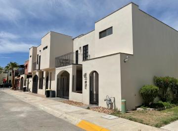 Casa de 3 habitaciones, Juárez · Casa Amueblada