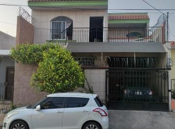 Casa de 5 habitaciones, Culiacán · Estudiantes Mujeres Cuartos Para Rentar