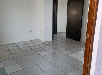 Oficina de 3 habitaciones, Puebla · Rento Hermosa Oficina con 5 Cubículos, Ventanales con Mucha Luz