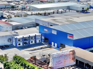 Bodega comercial Renta · Nueva Nave Industrial / Comercial