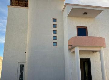 Casa de 4 habitaciones, La Paz · En Renta Casa 4 Recamaras en Colina del Sol