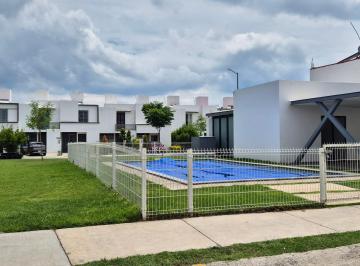 Casa de 3 habitaciones, León · Casa Amueblada Tranquila y Comoda