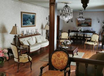 Casa de 4 habitaciones, Saltillo · Gran Residencia Excelente Ubicación
