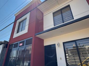Casita por fuera · ¡Departamento Amueblado en Excelente Ubicación!