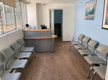 Recepción · Consultorios Amueblados con Servicios Incluidos en Medinova Clínica Integral