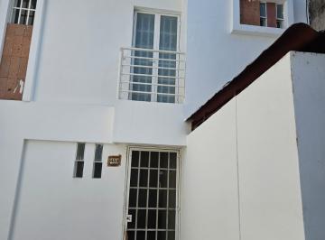 Casa de 2 habitaciones, Manzanillo · Casa Habitacion Seminueva Atras del Complejo, 5 Mins de Soriana