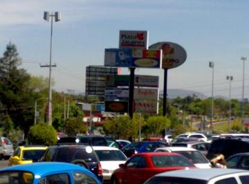 Local comercial , Naucalpan de Juárez · Local Comercial en Plaza Jardines