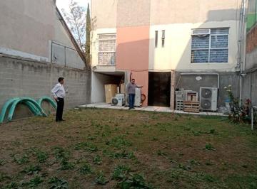 Casa · 350m² · 4 Recámaras · 4 Estacionamientos - CESAR GONZALEZ · Casa en Venta
