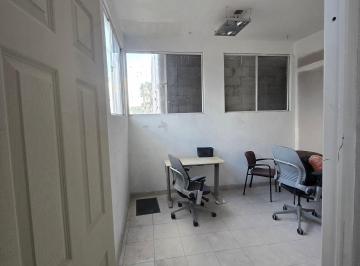 Departamento de 4 habitaciones, Gustavo A. Madero · Depa 4 Recamaras Frente Al Metro