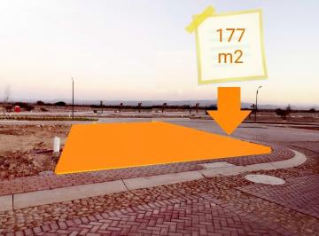 Terreno / Lote , Villa de Reyes · Remate de Terreno Habitacional de 177 m² en Traspaso, Ciudad Maderas Slp