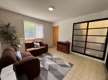 Casa Venta de 4 habitaciones · Residencia de Autor con 411 m² de Terreno - Centro