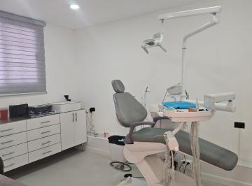 Consultorio de 1 habitación, Chihuahua · Consultorio Dental Recién Remodelado Cerca del Hospital Central
