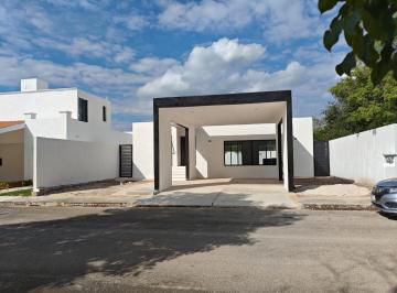 Casa de 2 habitaciones, Conkal · Casa en Venta en Privada Yaxlum Yucatán