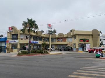 Local en centro comercial de 3 habitaciones, Tijuana · Renta de Local Comercial