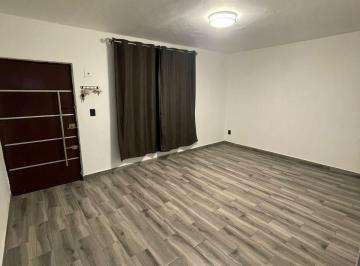 Casa de 1 habitación, Guadalajara · Casa en Renta en San Marcos
