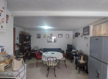 Departamento de 2 habitaciones, Venustiano Carranza · Departamento en Venta con Excelente Ubicación y Precio a Tratar